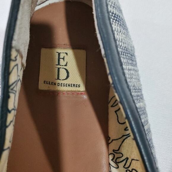 Ellen DeGeneres Nolana Flats Womens Size 6.5 Blue Fluffy Slip On Leather Boho - Picture 5 of 8